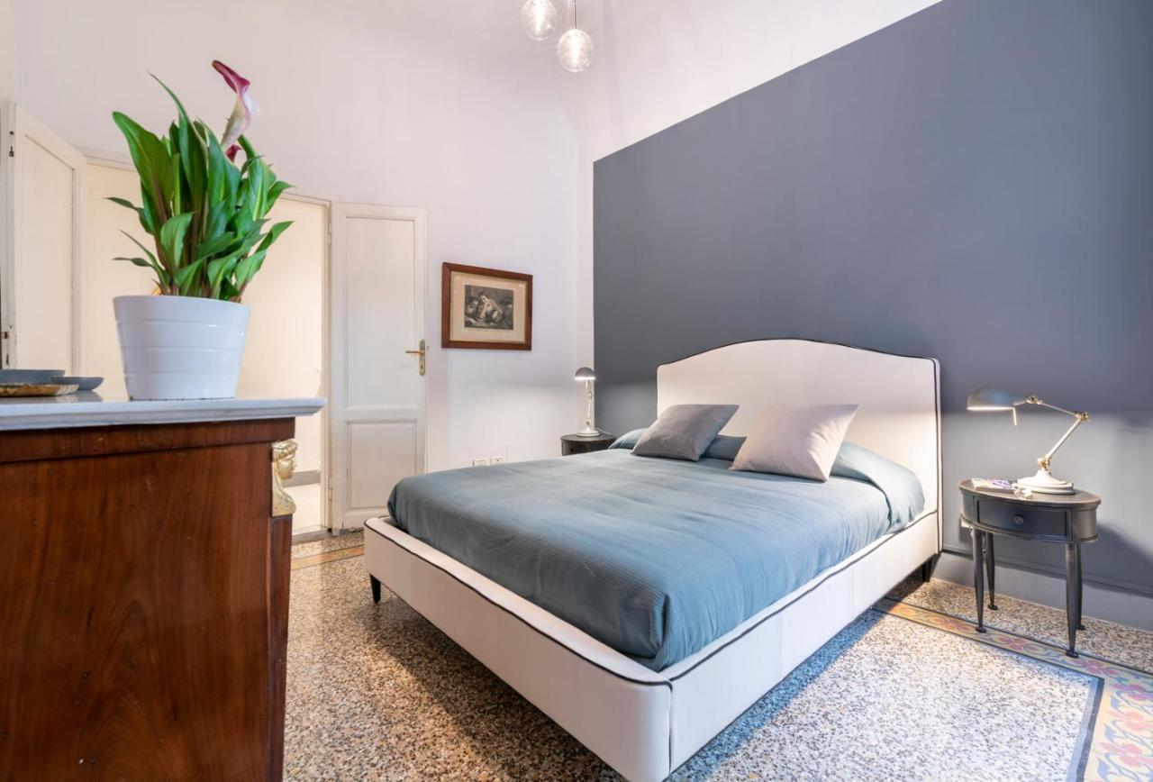 Ferienwohnung Dimora D'Azeglio With Private Patio Florenz Exterior foto