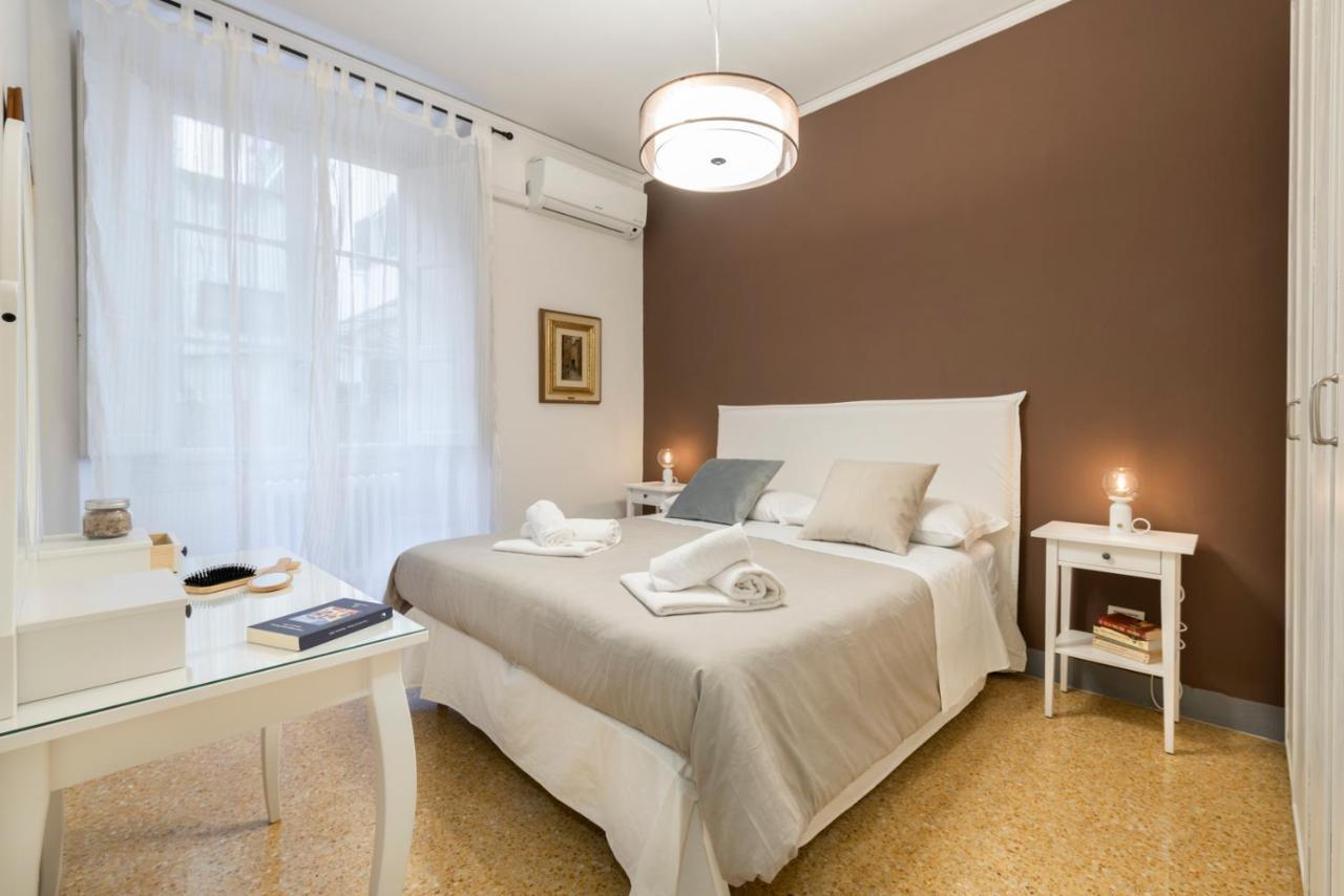 Ferienwohnung Dimora D'Azeglio With Private Patio Florenz Exterior foto